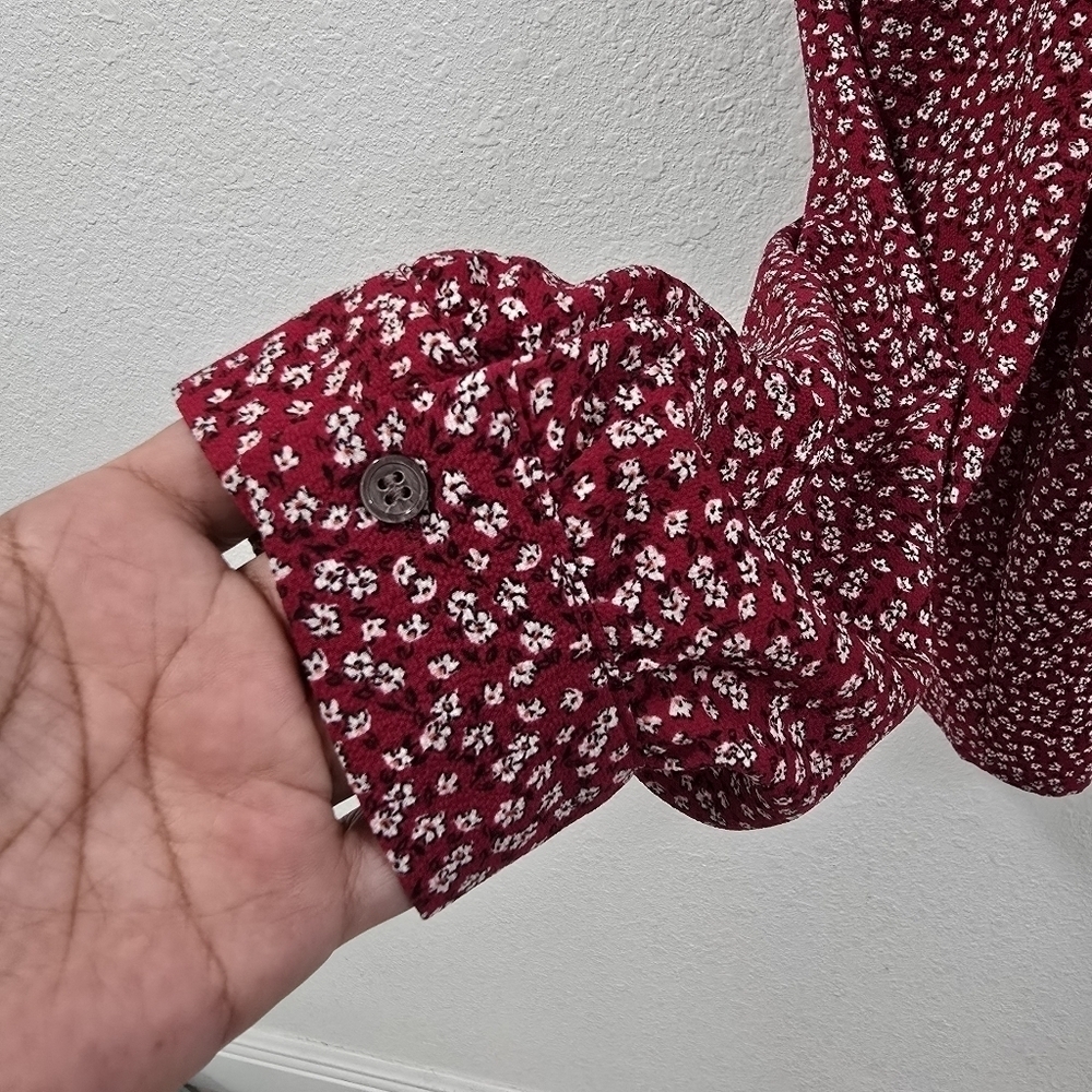 CeCe Long Sleeve Button-Down Floral Blouse with Collar Size 3X. - Picture 8 of 14